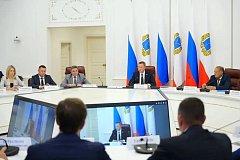 Роман Бусаргин: Ситуация с топливом в регионе постепенно стабилизируется, поэтому сегодня на заседании оперативного штаба будет рассмотрен вопрос об увеличении лимита продажи бензина для физических лиц с 30 до 40 литров