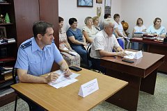 Депутаты избрали кандидатов на районную Доску почета