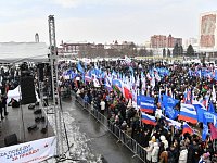 10 тысяч саратовцев пришли поддержать российских солдат