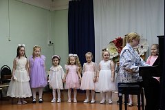 Воспитанники ДШИ подготовили концерт