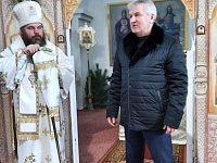 Свет рождества приходит в каждый дом