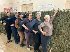 Жители Большого Карая оказывают помощь бойцам СВО