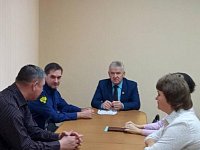 Глава района провел прием членов семей военнослужащих, участвующих в СВО