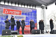 10 тысяч саратовцев пришли поддержать российских солдат