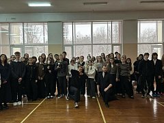 Студенты Саратовского театрального  института провели творческую встречу с участниками фестиваля "Театральное Приволжье"