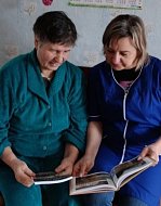 В КЦСОН реализуется технология «Мобильная библиотека»