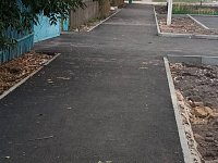 В Романовке прокладывают новые тротуары