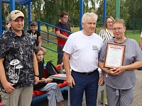В день физкультурника в Романовке вручили грамоты лучшим преподавателям предмета