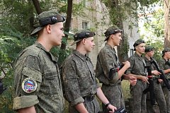 Юнармейская команда продолжает подготовку к окружному этапу «Гвардеец-2026»