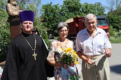 На территории храма Рождества Христова прошел семейный праздник