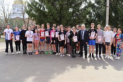 Легкоатлеты района открыли сезон