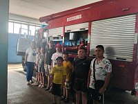 Сотрудники социального центра провели увлекательную экскурсию в пожарную часть