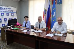 В Романовке состоялось заседание постоянно действующего совещания при главе района