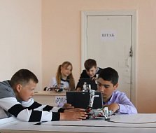 Третьего не дано!