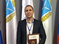 Вручены дипломы выпускникам Школы молодых управленцев