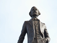 В саратовском сквере установят памятник Алексею Боголюбову