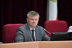 Поздравление председателя Саратовской областной думы М.А. Исаева с Днем медицинского работника