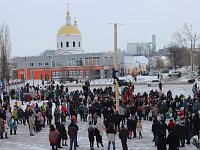 Масленичные гулянья на центральной площади поселка