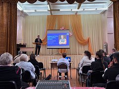 В Саратове молодежь встретилась с победителем шоу «Титаны»