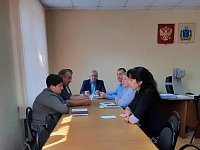 Вопрос легализации заработной платы обсудили на комиссии в администрации района