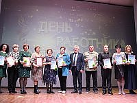 Культработники принимали поздравления