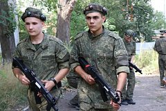 Юнармейская команда продолжает подготовку к окружному этапу «Гвардеец-2026»