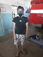 Сотрудники социального центра провели увлекательную экскурсию в пожарную часть