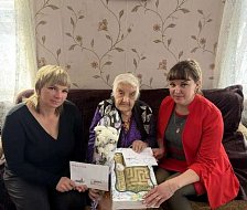 В селе Подгорное поздравили труженицу тыла