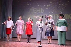 Культработники принимали поздравления