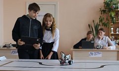 Третьего не дано!