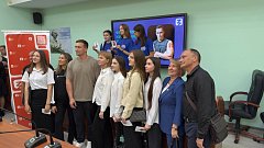 В Саратове молодежь встретилась с победителем шоу «Титаны»