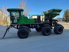 Руководители сельхозпредприятий района награждены за помощь