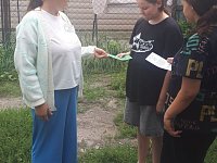 Сотрудники социального центра провели день профилактики