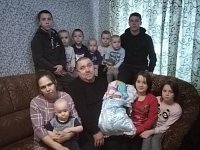 В многодетной семье из Подгорного родился 12-й ребенок