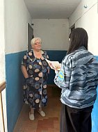 Школьники из ЮДП поздравили педагогов