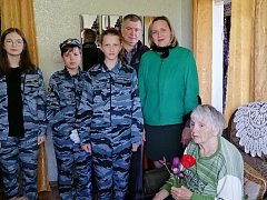 Людям, ковавшим Победу, посвящается