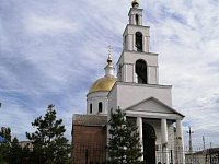 Богослужения в храме Рождества Христова