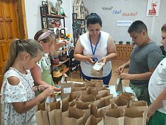 Юные добровольцы района собирают «Чай Победы»