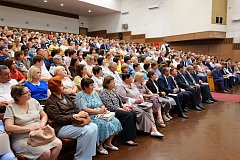 Главный человек в школе – учитель, в детском саду – воспитатель