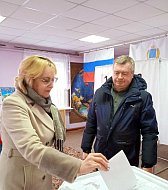 Проголосовали сегодня на выборах Президента РФ семьей