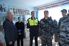 «Урок мужества» для молодых сотрудников полиции и участников общественного движения «Юный друг полиции» провели ветераны ОВД и общественники
