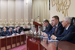 Губернатор провел совещание с главными врачами больниц