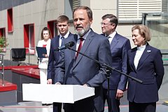 Игорю Комарову рассказали, как будут бороться с опасными и неизвестными инфекциями