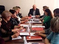 Вновь избранные депутаты приступили к работе