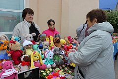 В райцентре прошла благотворительная ярмарка
